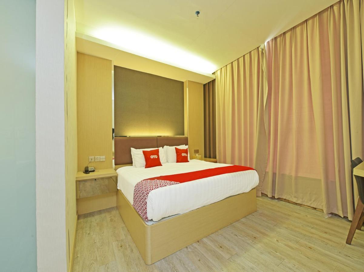 Capital O 90130 Sawadee Hotel Johor Bahru Exterior foto